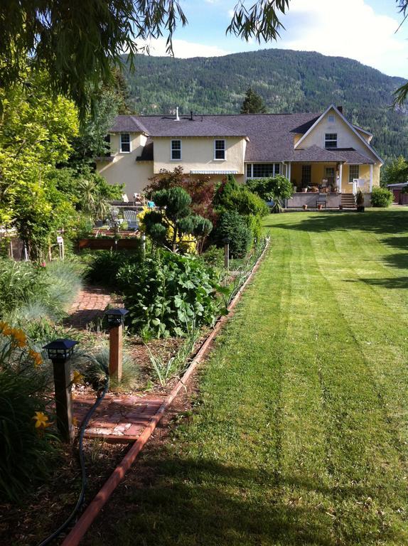 Genelle House B&B Guest House Екстер'єр фото